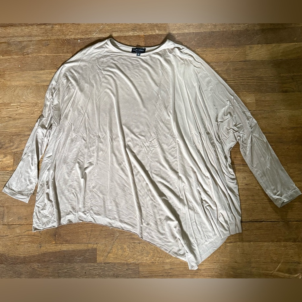 Women’s mayas place asymmetrical long sleeve tee